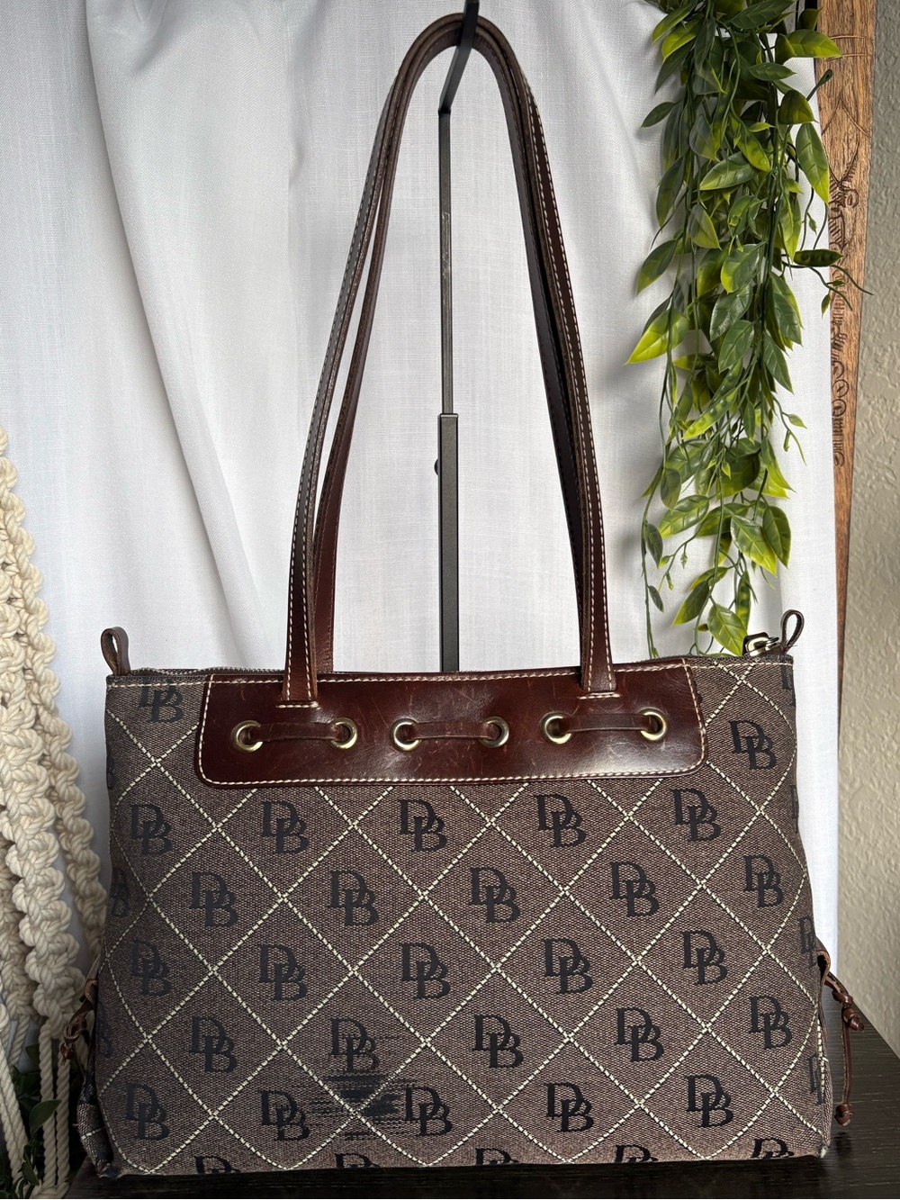 Vintage Dooney & Bourke Monogram Canvas Drawstring Shoulder Tote Bag Brown - Picture 2 of 10